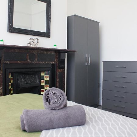 Boaler House, Modern 4 Bed House With Parking Sleeps 8 Villa ลิเวอร์พูล ภายนอก รูปภาพ
