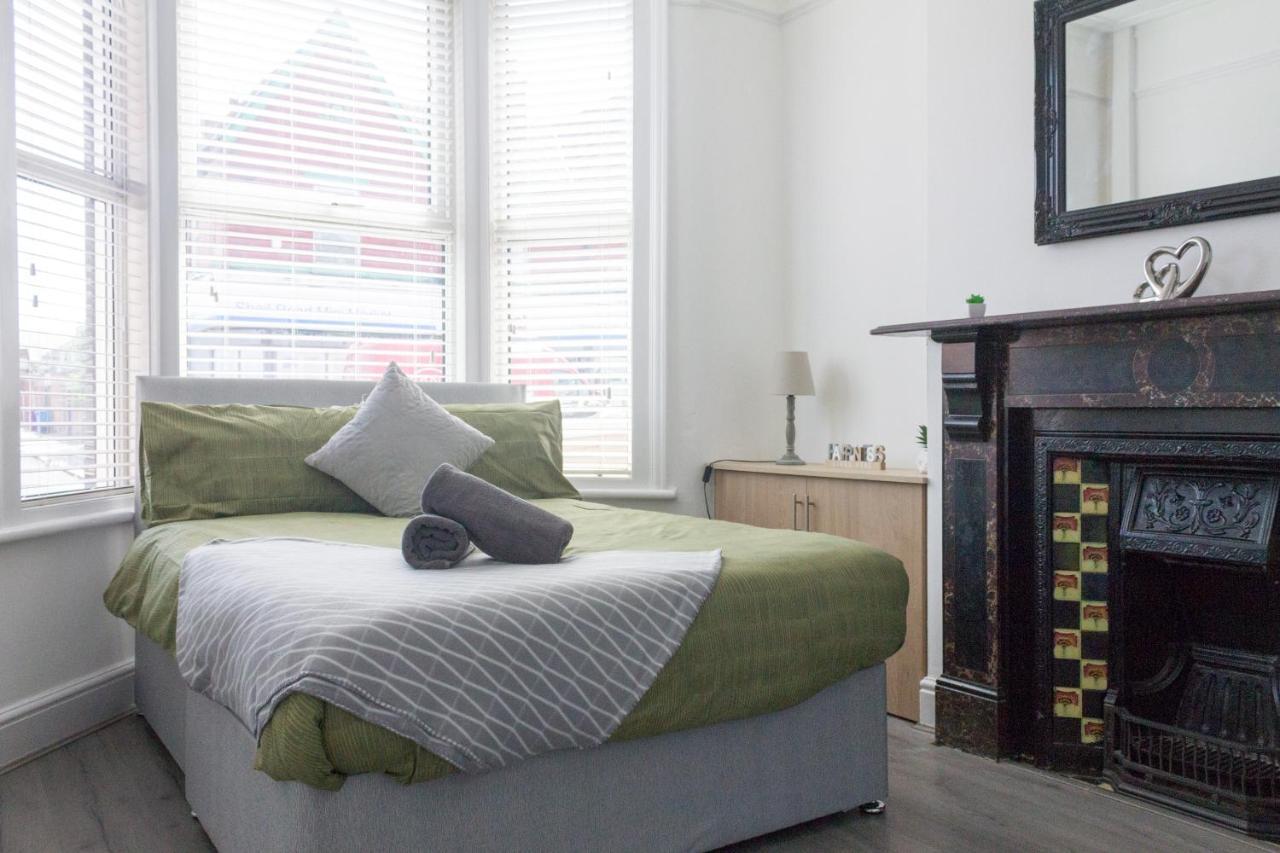 Boaler House, Modern 4 Bed House With Parking Sleeps 8 Villa ลิเวอร์พูล ภายนอก รูปภาพ