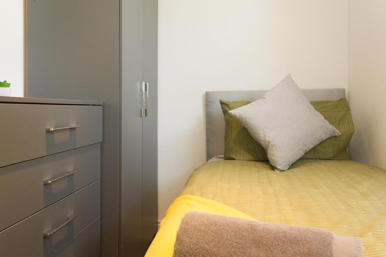 Boaler House, Modern 4 Bed House With Parking Sleeps 8 Villa ลิเวอร์พูล ภายนอก รูปภาพ